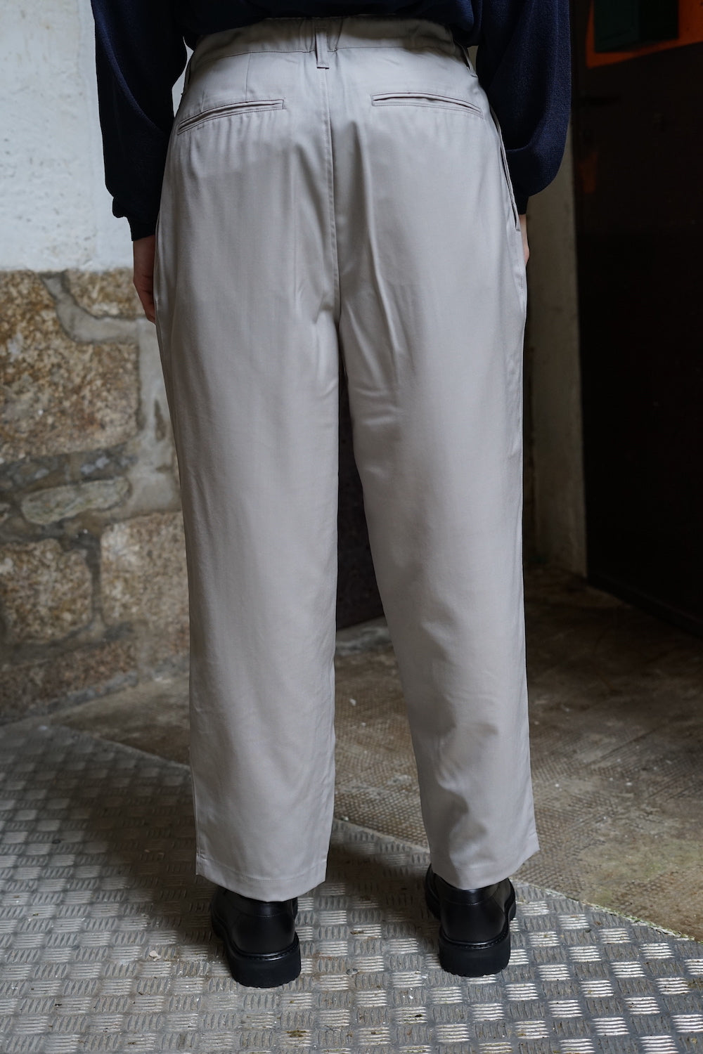 STILL BY HAND SUMMER WOOL WIDE PANTS TAUPE