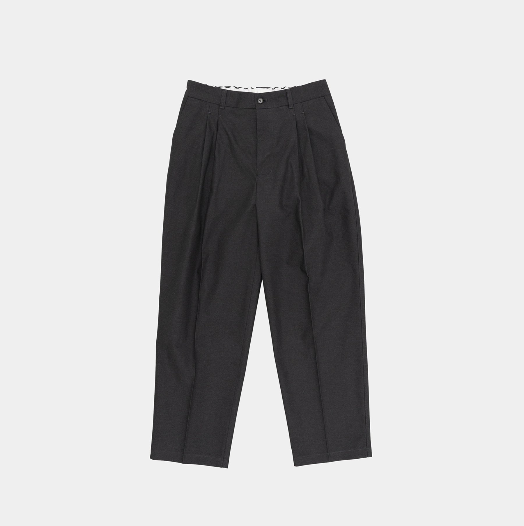 Still By Hand Deep tuck pressed pants charcoal