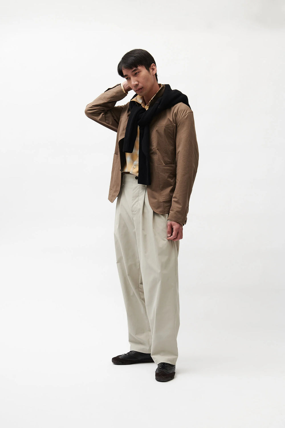 works & days Twill Pleated Trousers ecru