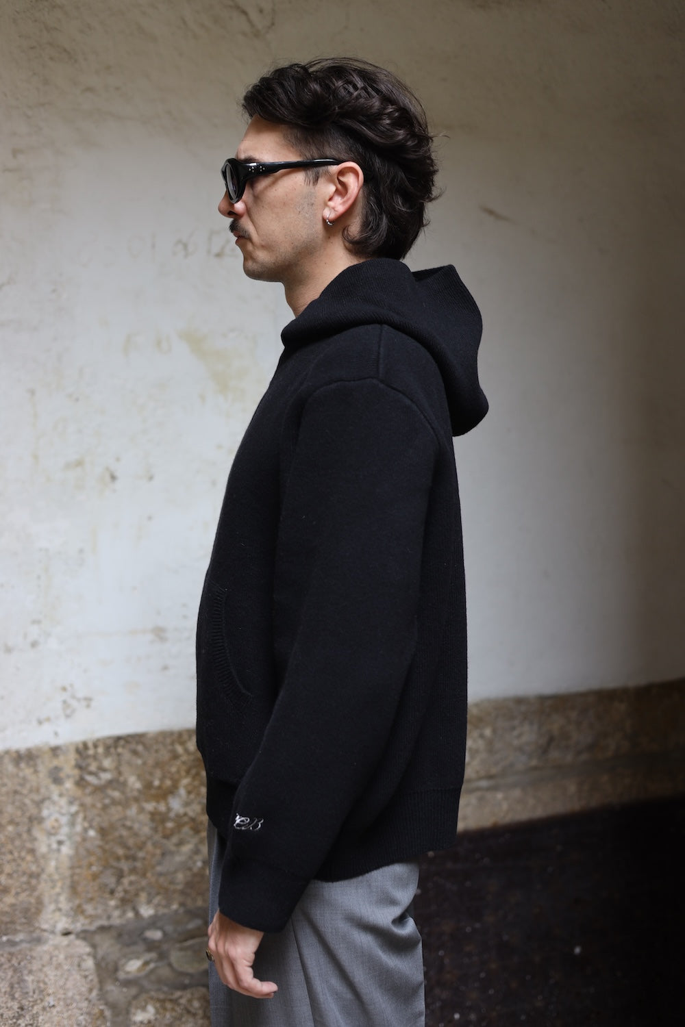 LC23 Hoodie Sweater Black