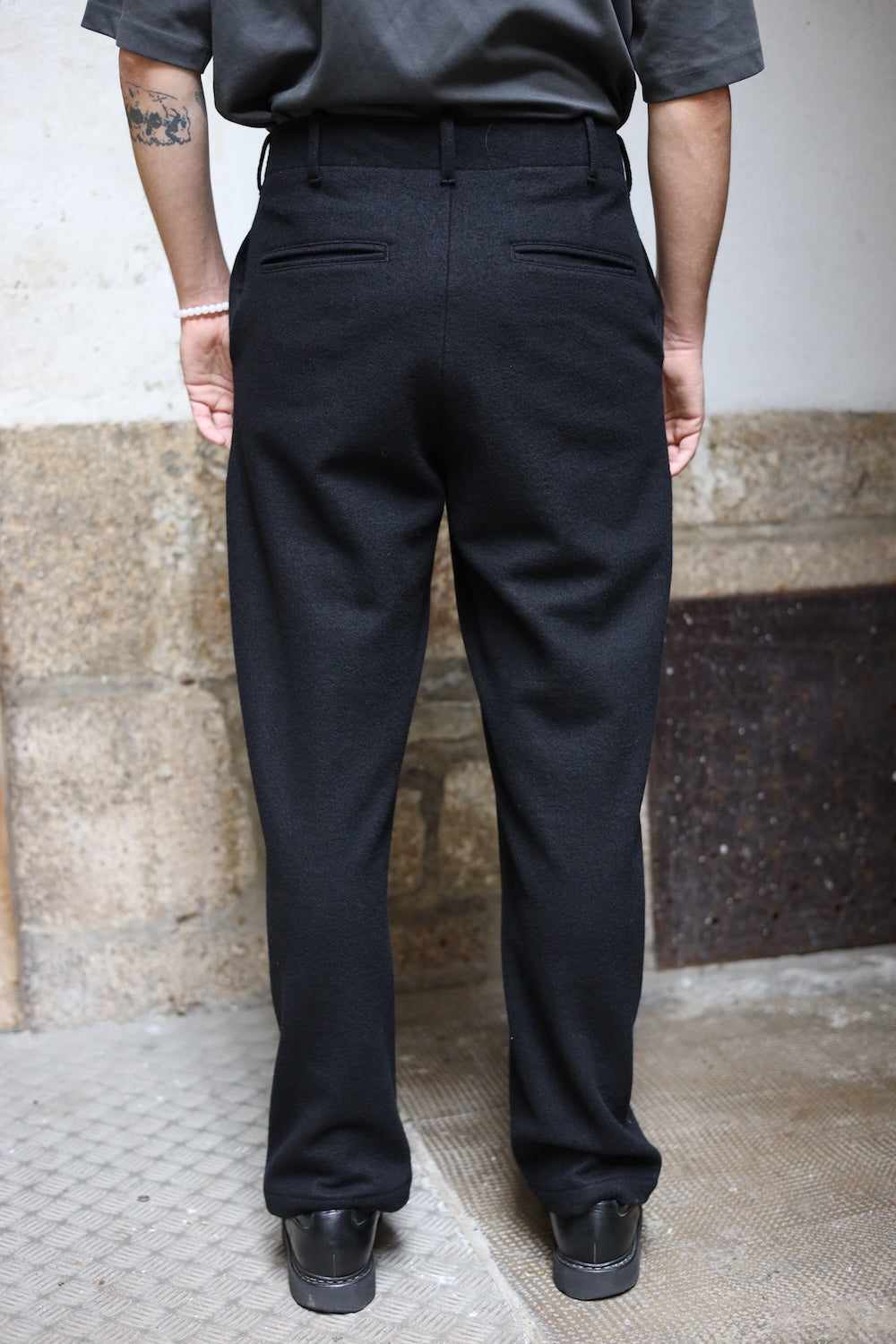 Lady White Co. CRATER WOOL TROUSER - BLACK