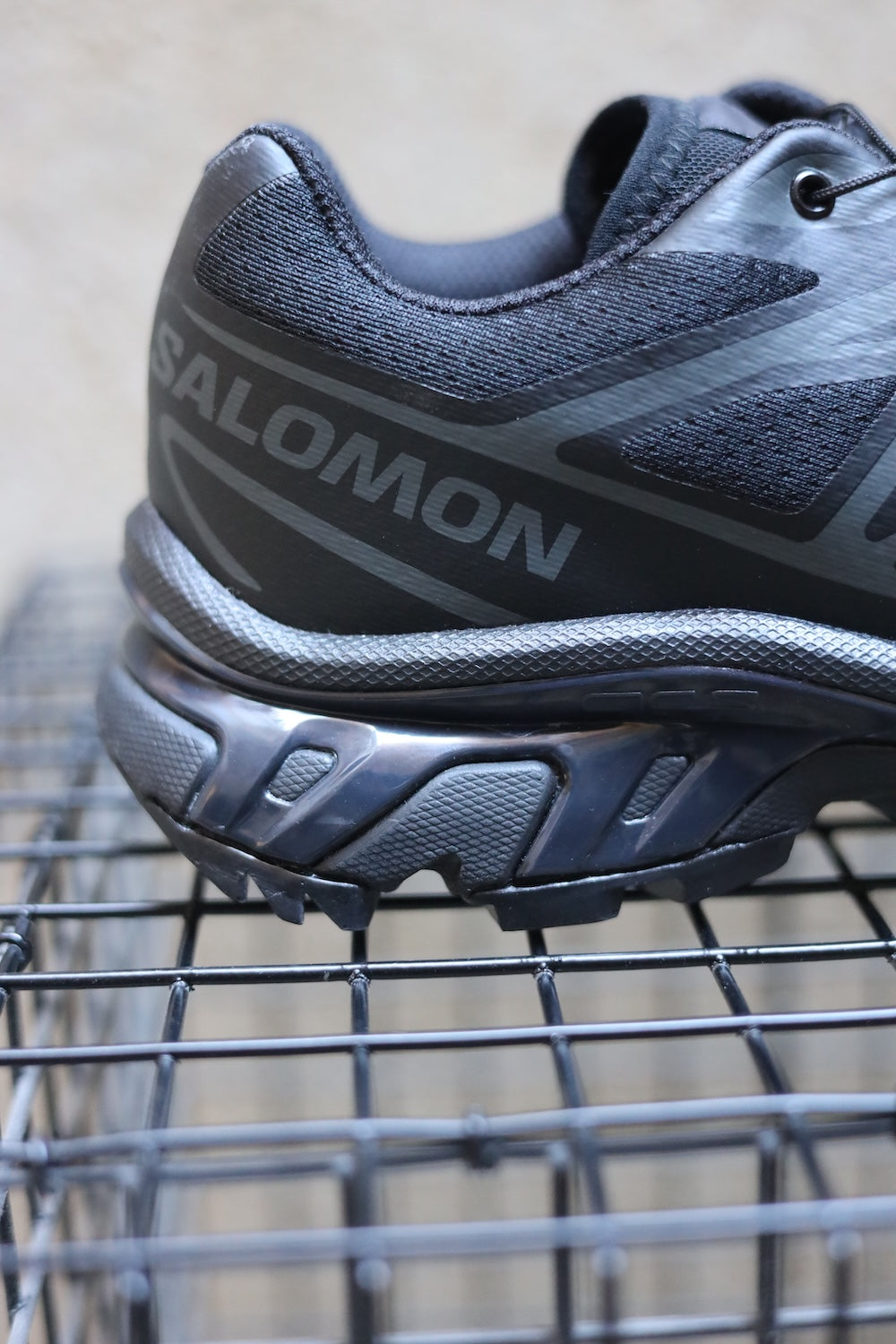 Salomon XT-6 Black Fantom