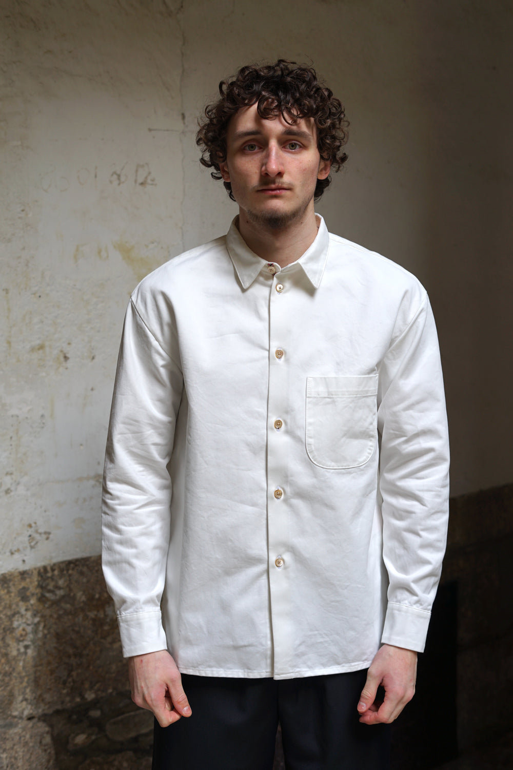 A KIND OF GUISE Gusto Shirt White Denim
