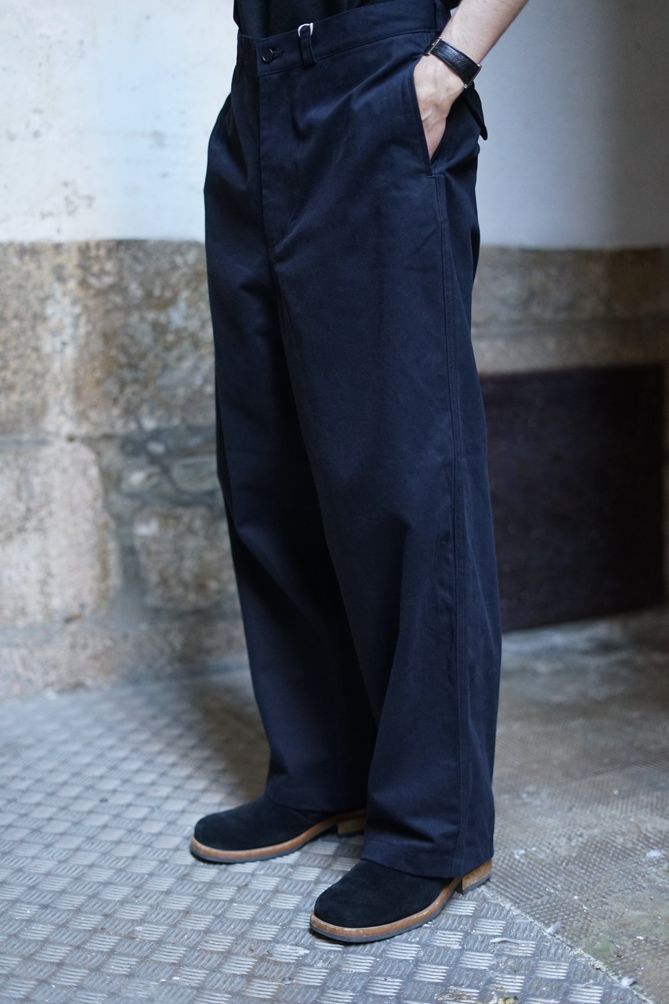 STILL BY HAND PEACH SKIN WIDE PANTS NAVY