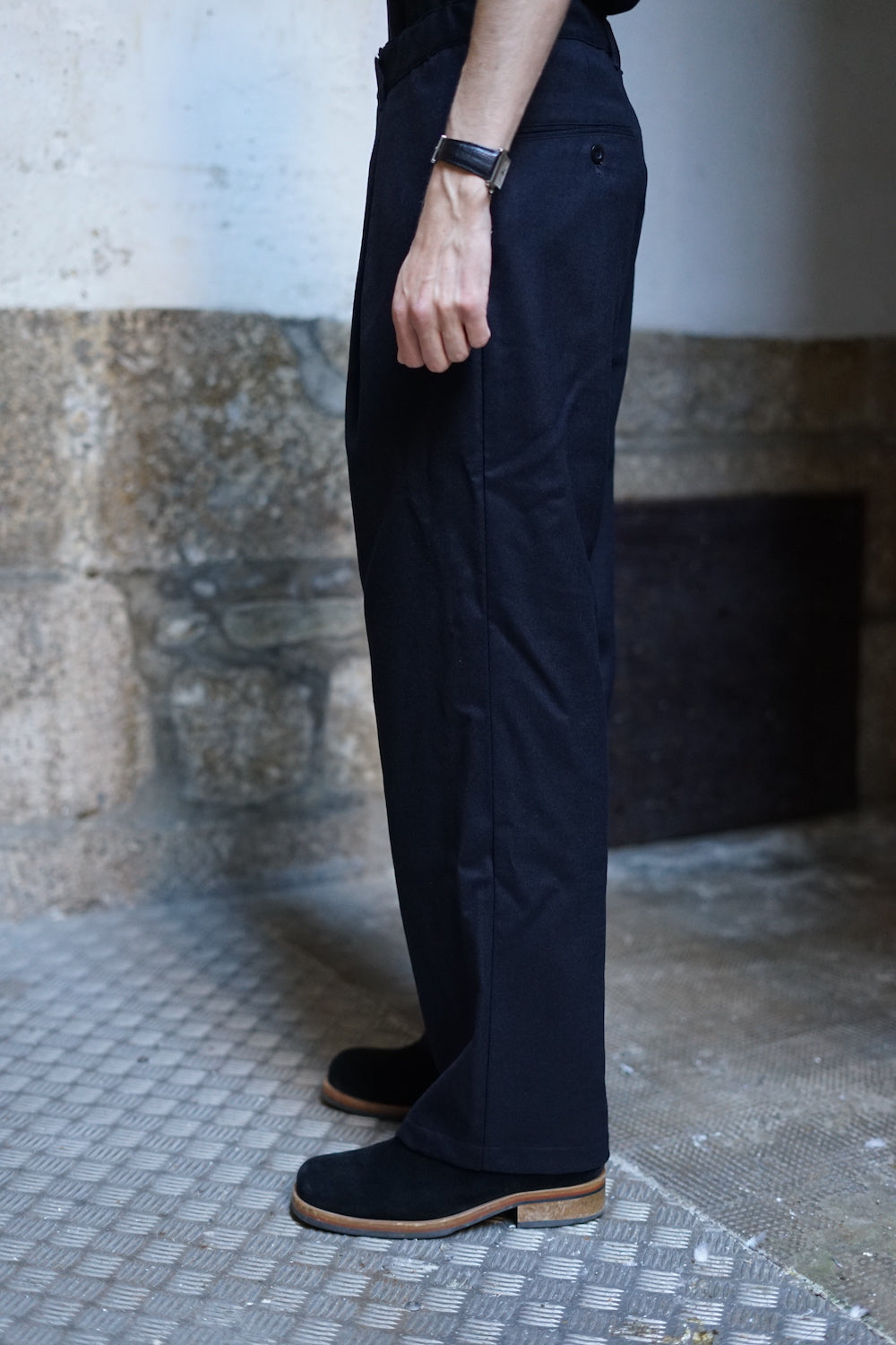 STILL BY HAND BOX PLEAT WOOL PANTS NAVY