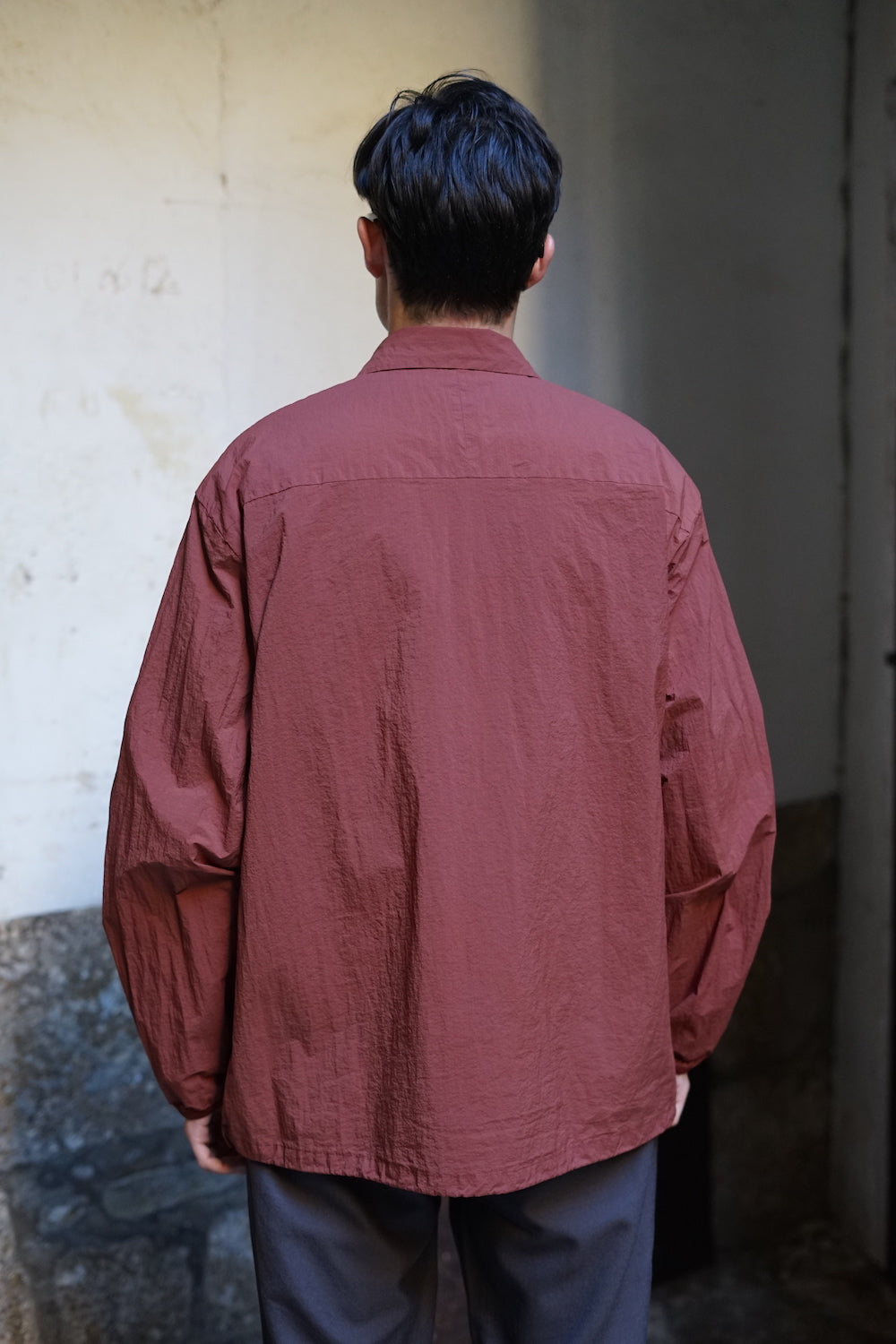 STILL BY HAND GARMENT DYE SHIRT JACKET BRICK