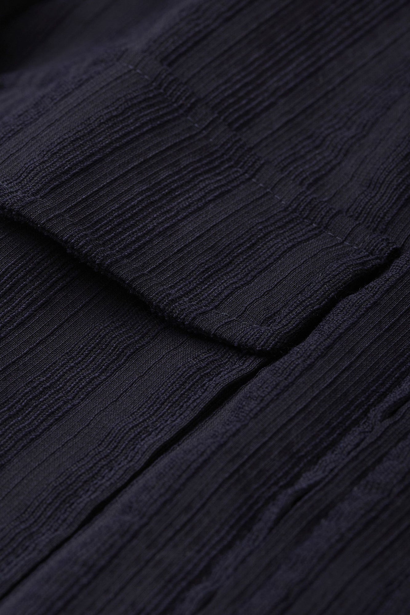 LC23 pocket overshirt navy